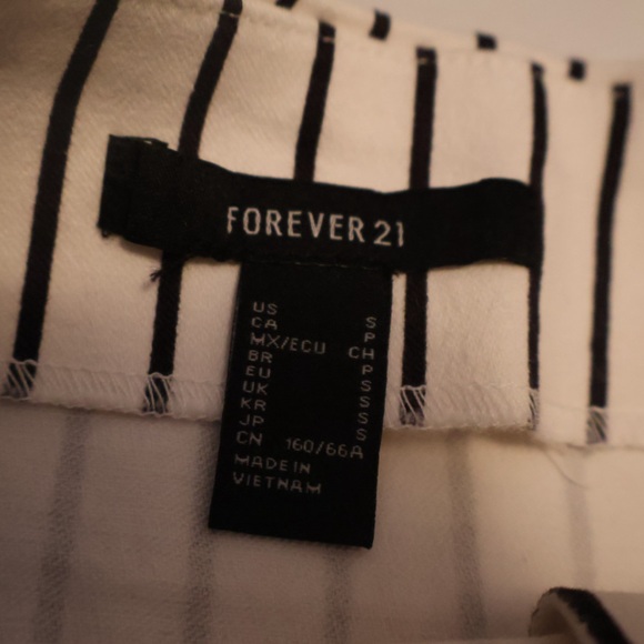 Forever 21 Striped skirt - Picture 3 of 3